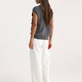 ROHE - Crew neck with open armhole | mid grey melange