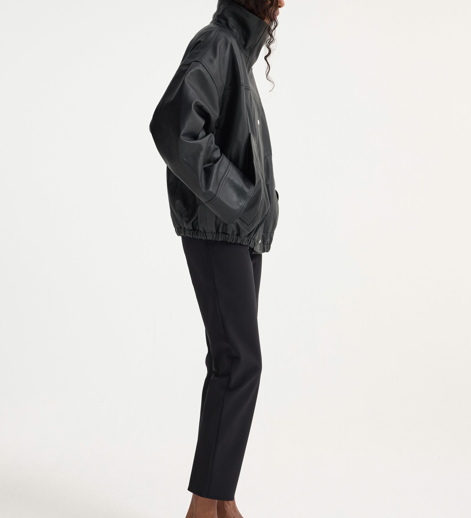 ROHE - Reinvented leather jacket | black