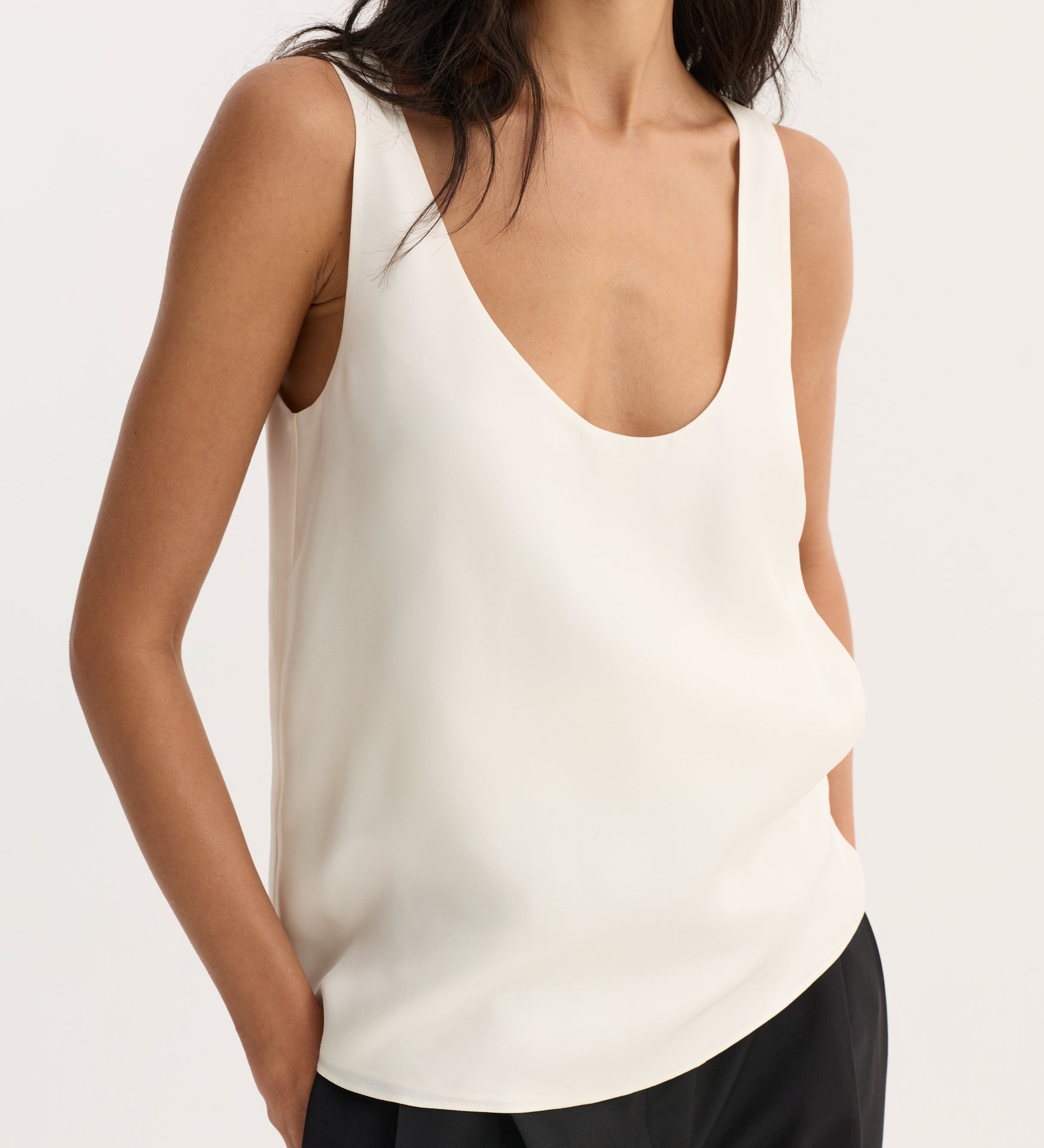 ROHE - Scoop - neck silk top | cream
