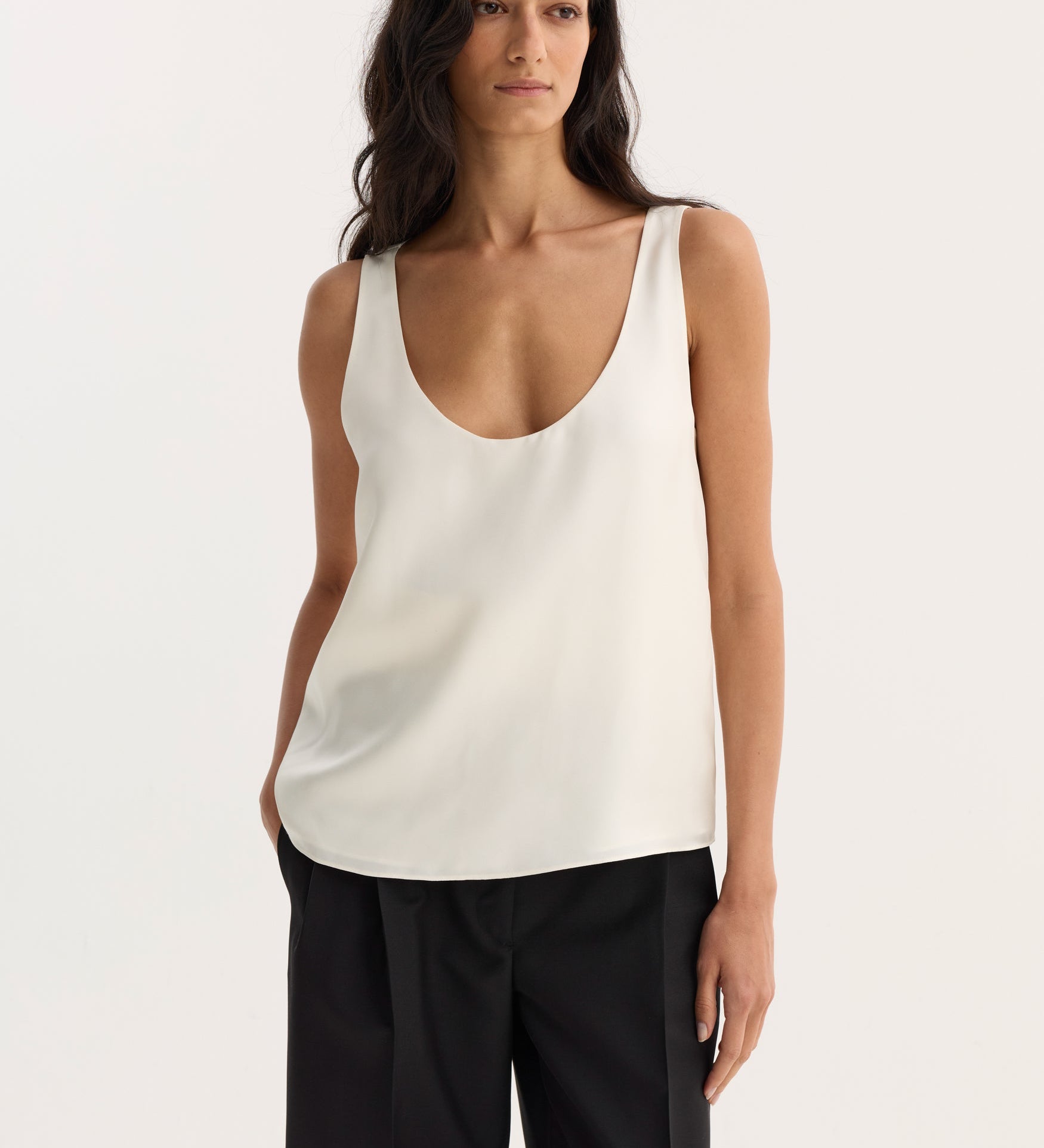 ROHE - Scoop - neck silk top | cream