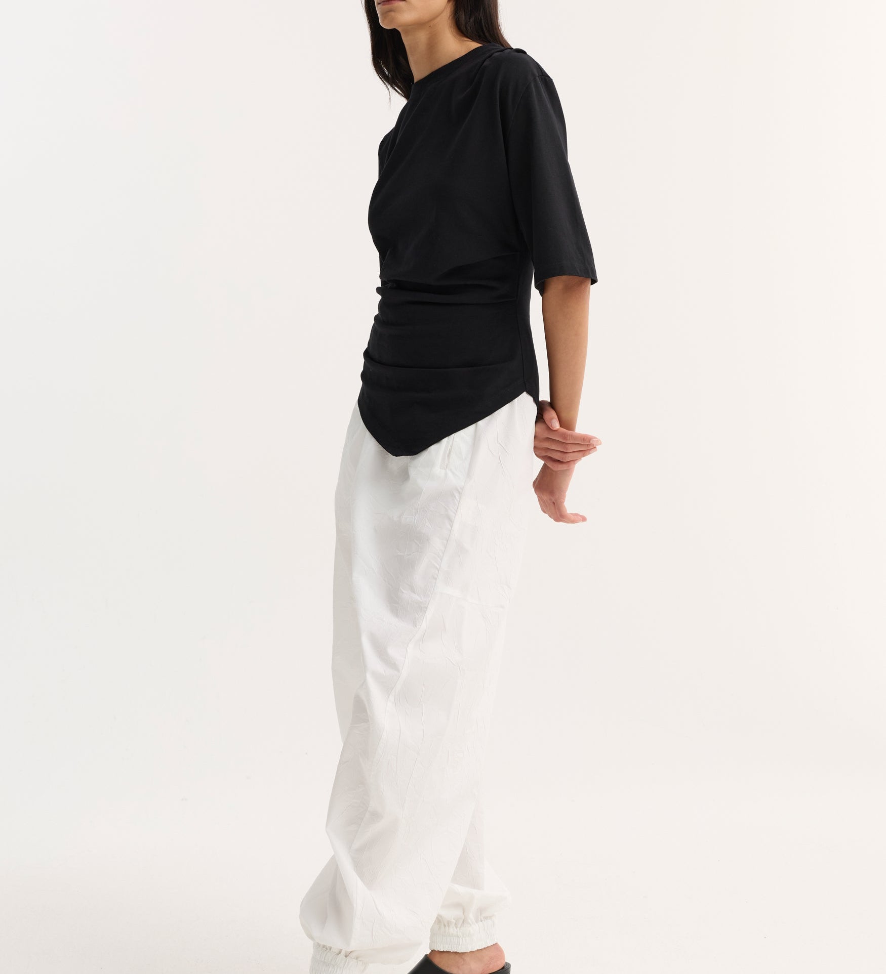 ROHE - Reinvented twisted t - shirt | black
