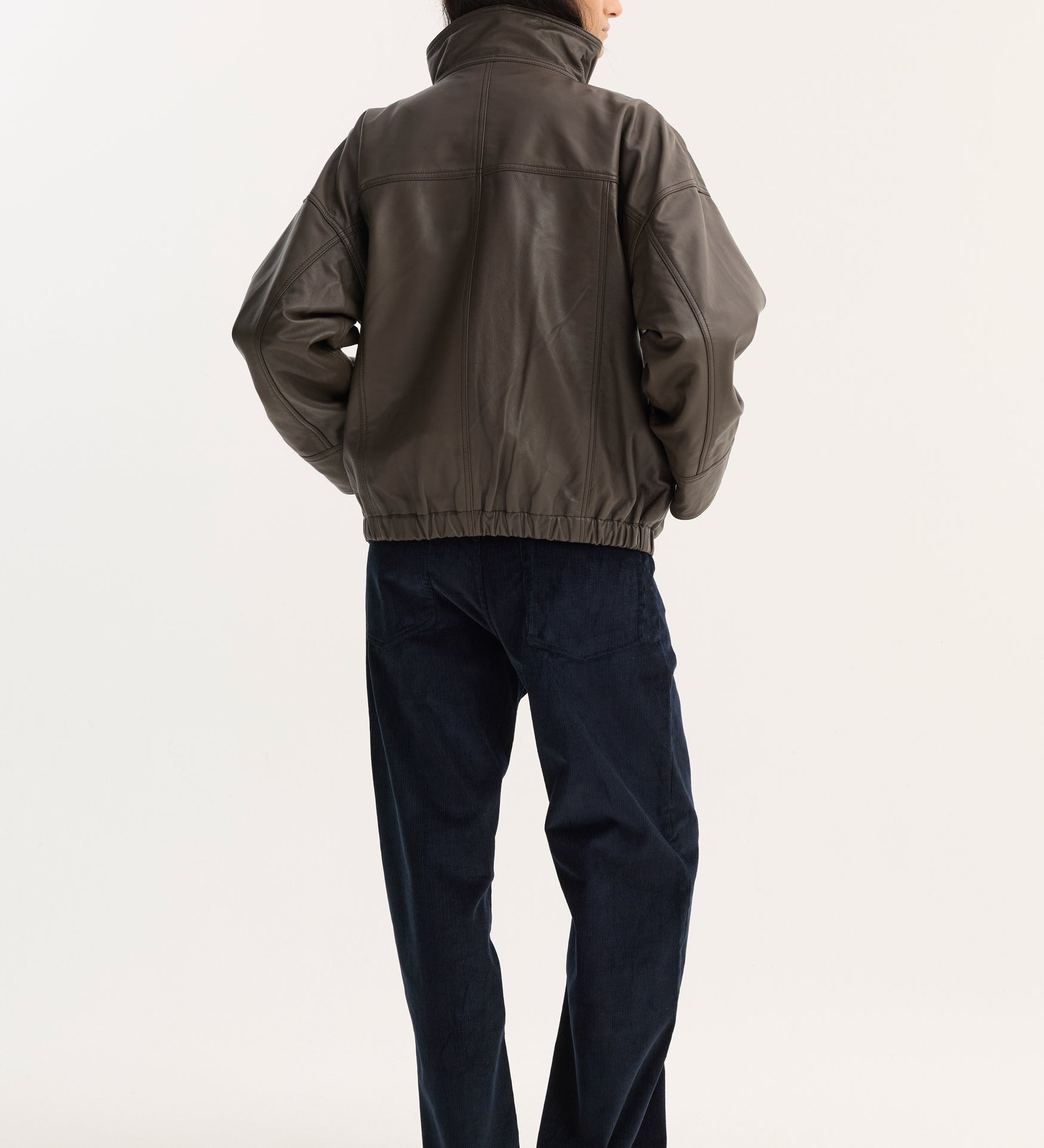 ROHE - Reinvented leather jacket | earth