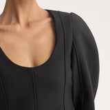 ROHE - Sculptural top | black