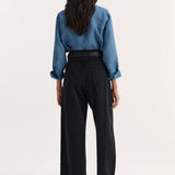 ROHE - Barrel leg denim | black