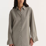 ROHE - Relaxed shaped shirt | light grey stripe