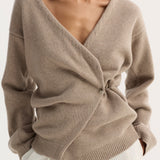 ROHE - Off-shoulder wrap cardigan | light taupe