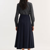 ROHE - Pleated wool skirt with leather closures | navy