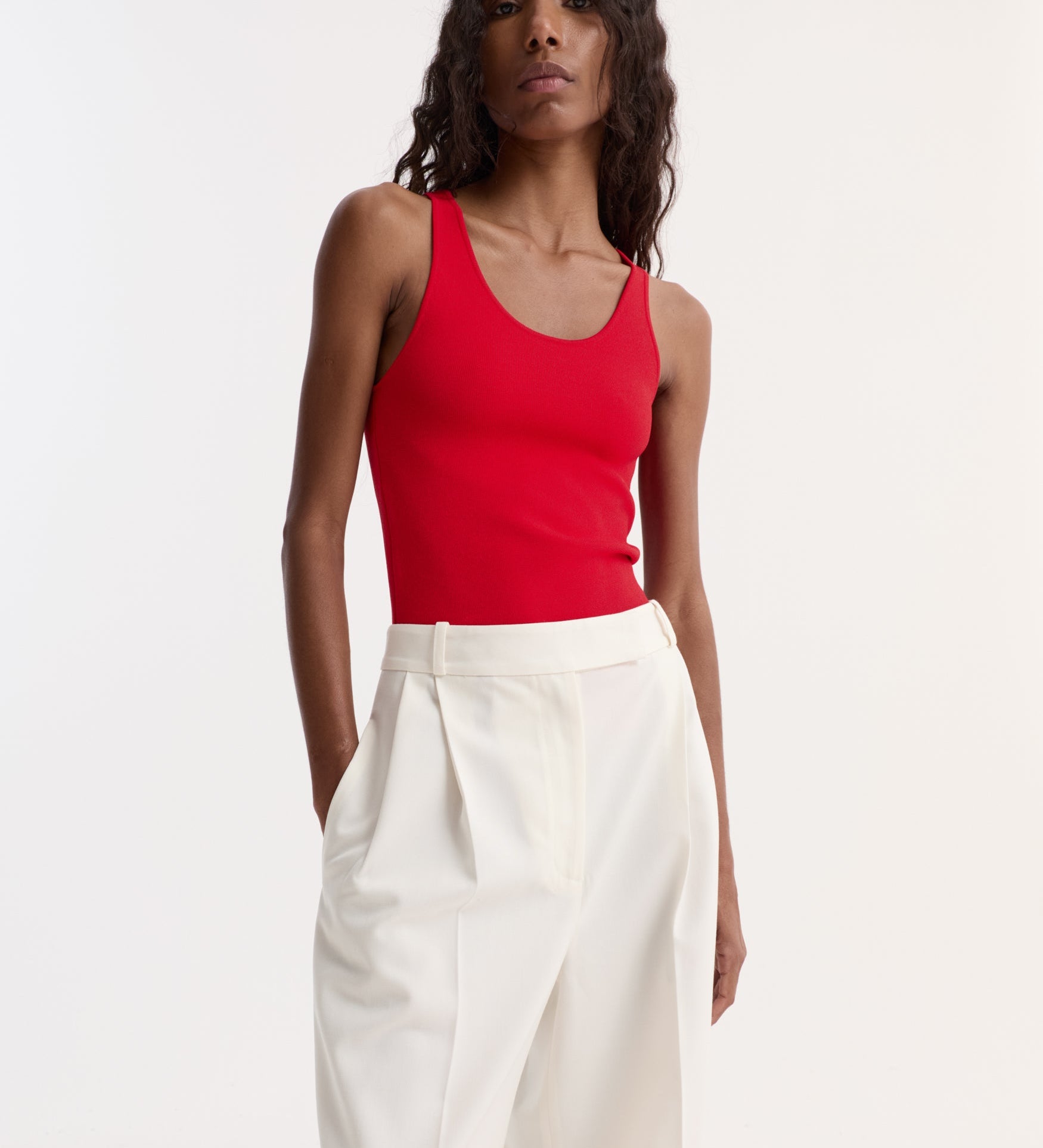 ROHE - Scoop neck knitted top | red