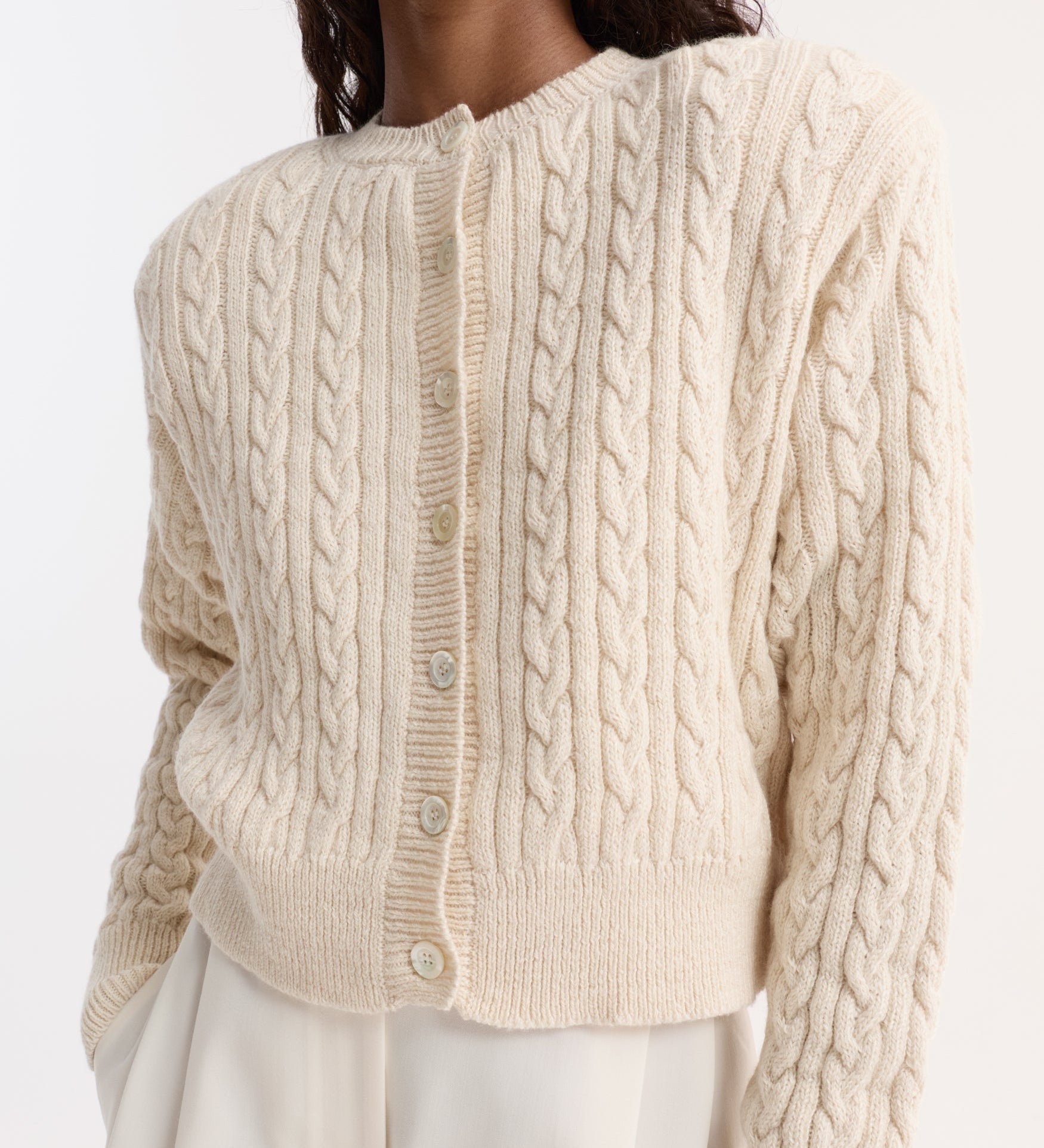 ROHE - Fine merino cable cardigan | cream
