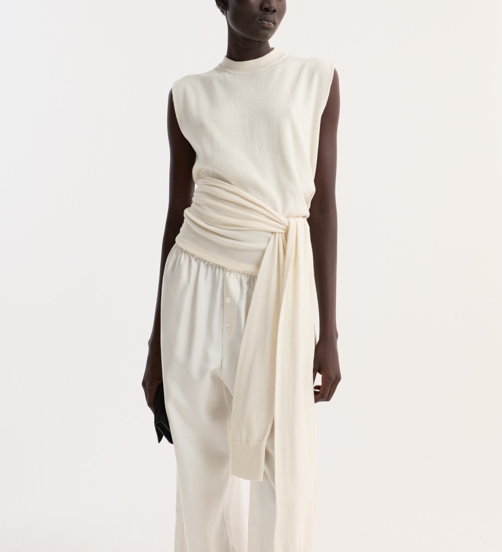 ROHE - Open back knitted wrap top | off white