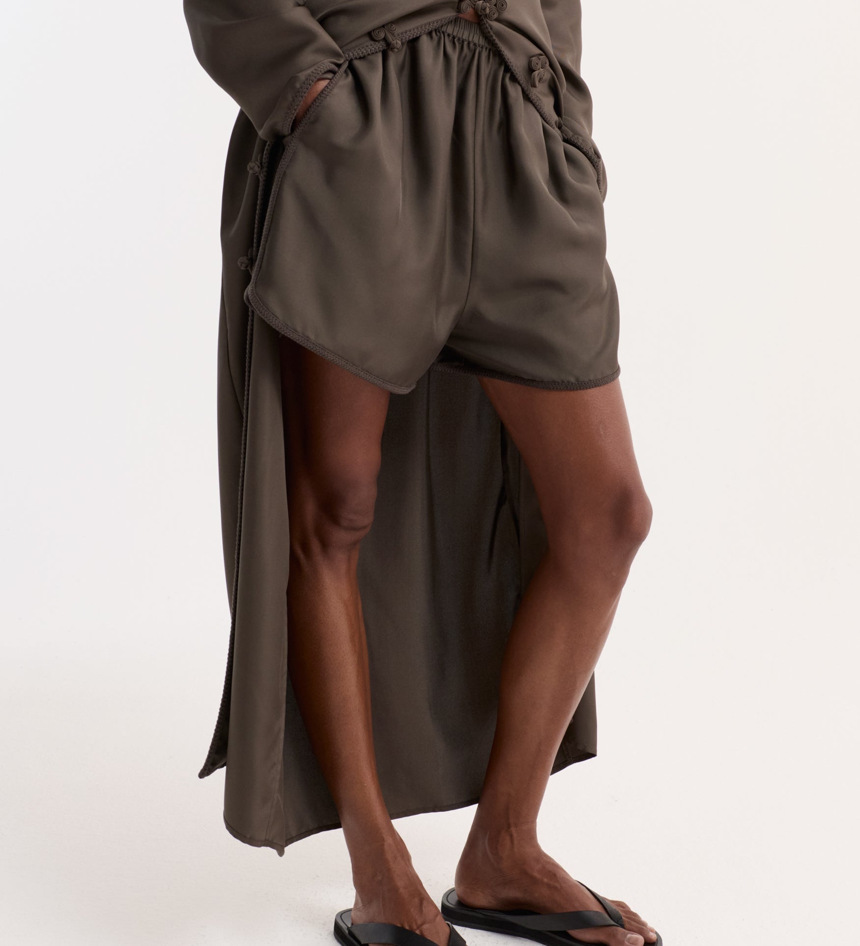 ROHE - Taped silk shorts | earth
