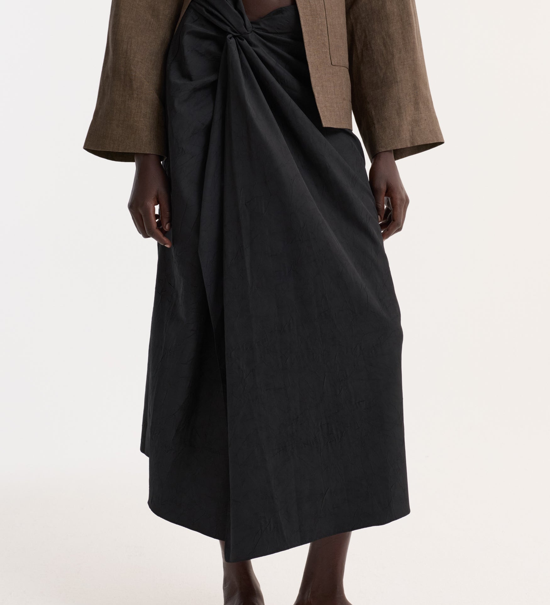 ROHE - Sarong textured skirt | black
