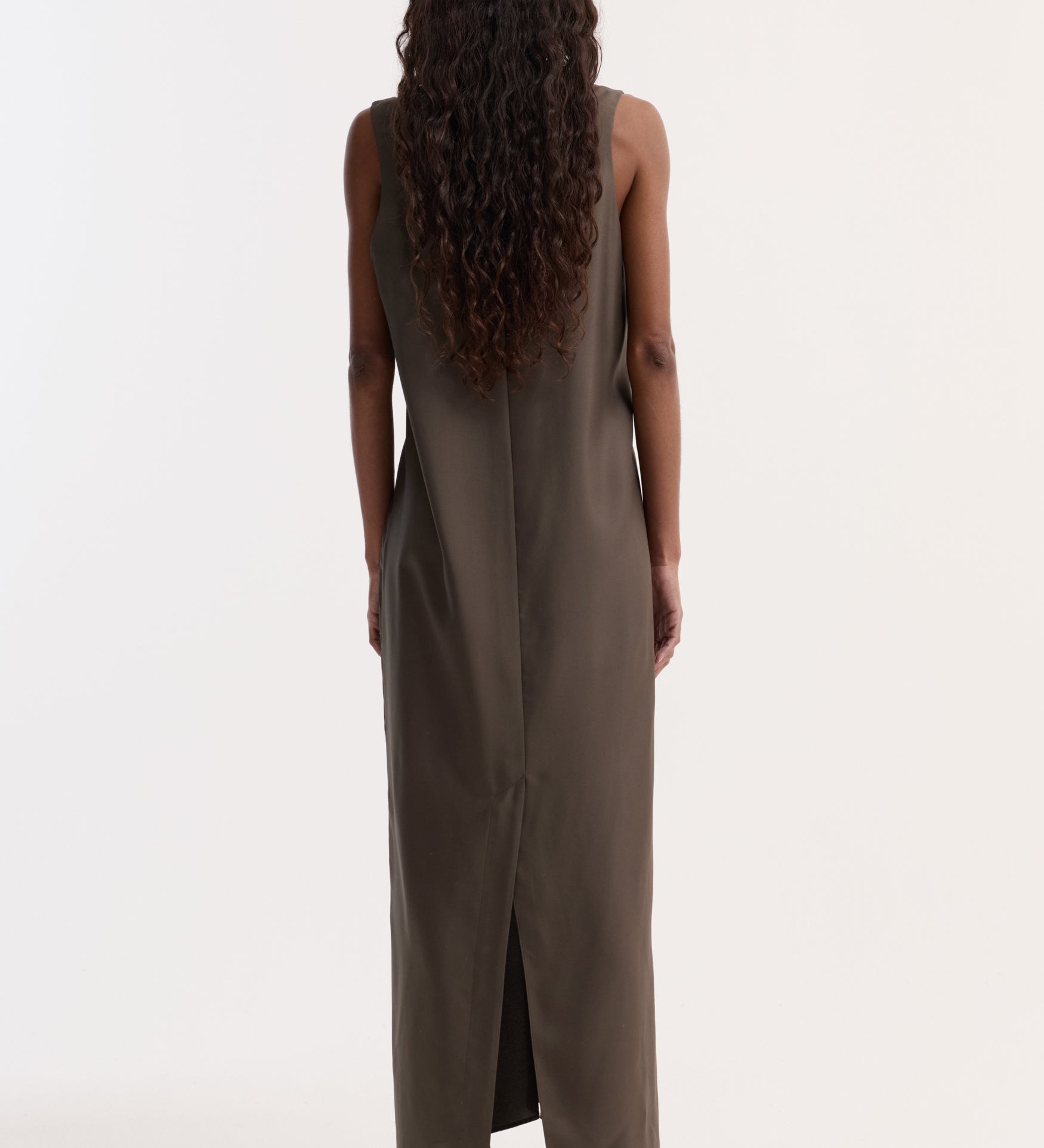 ROHE - Silk scoop - neck dress | earth