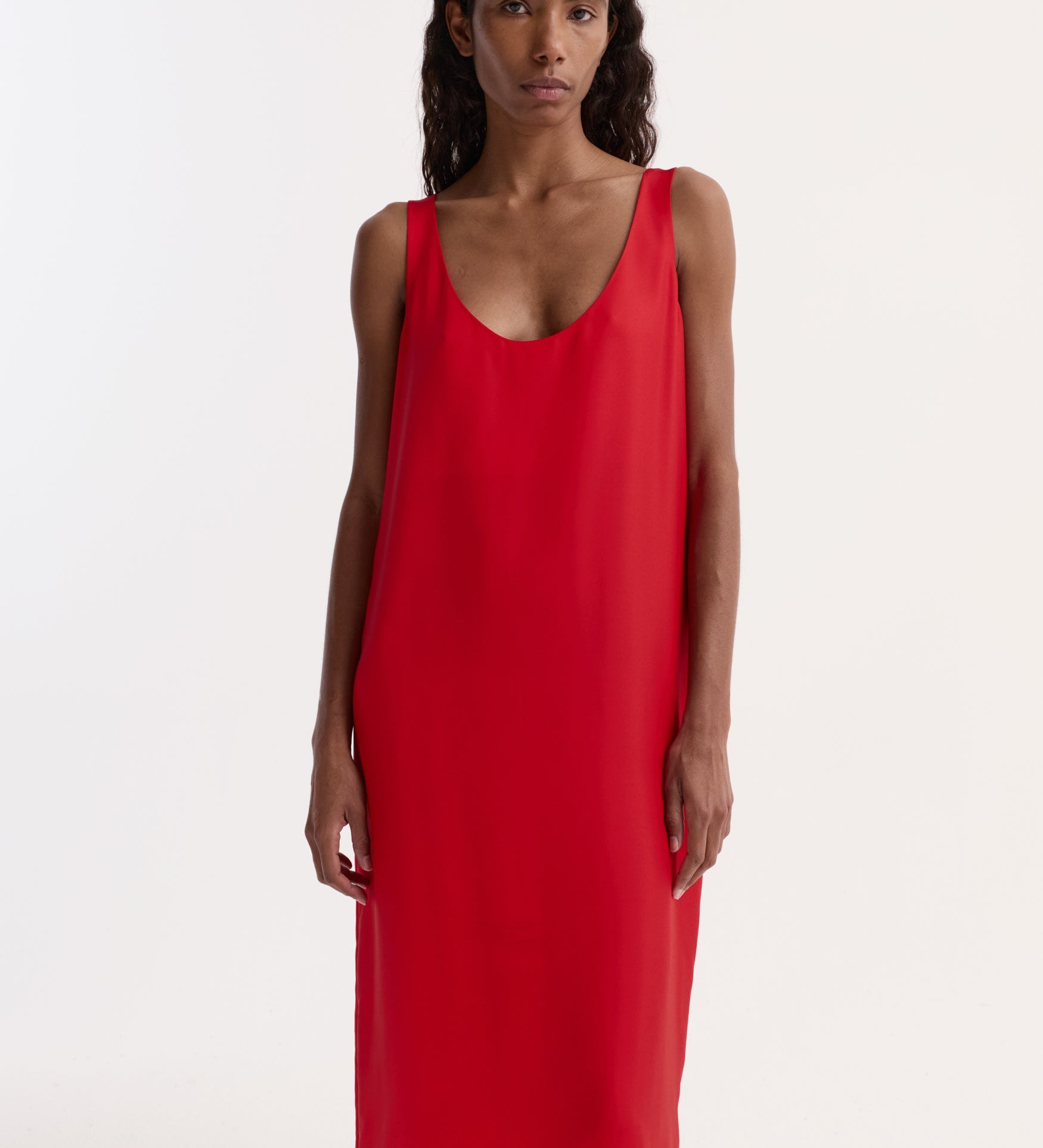 ROHE - Silk scoop - neck dress | red