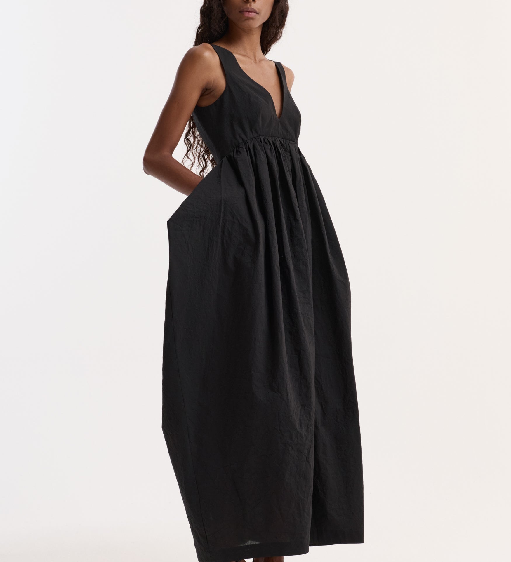 ROHE - Sculptural textured cotton dress | black