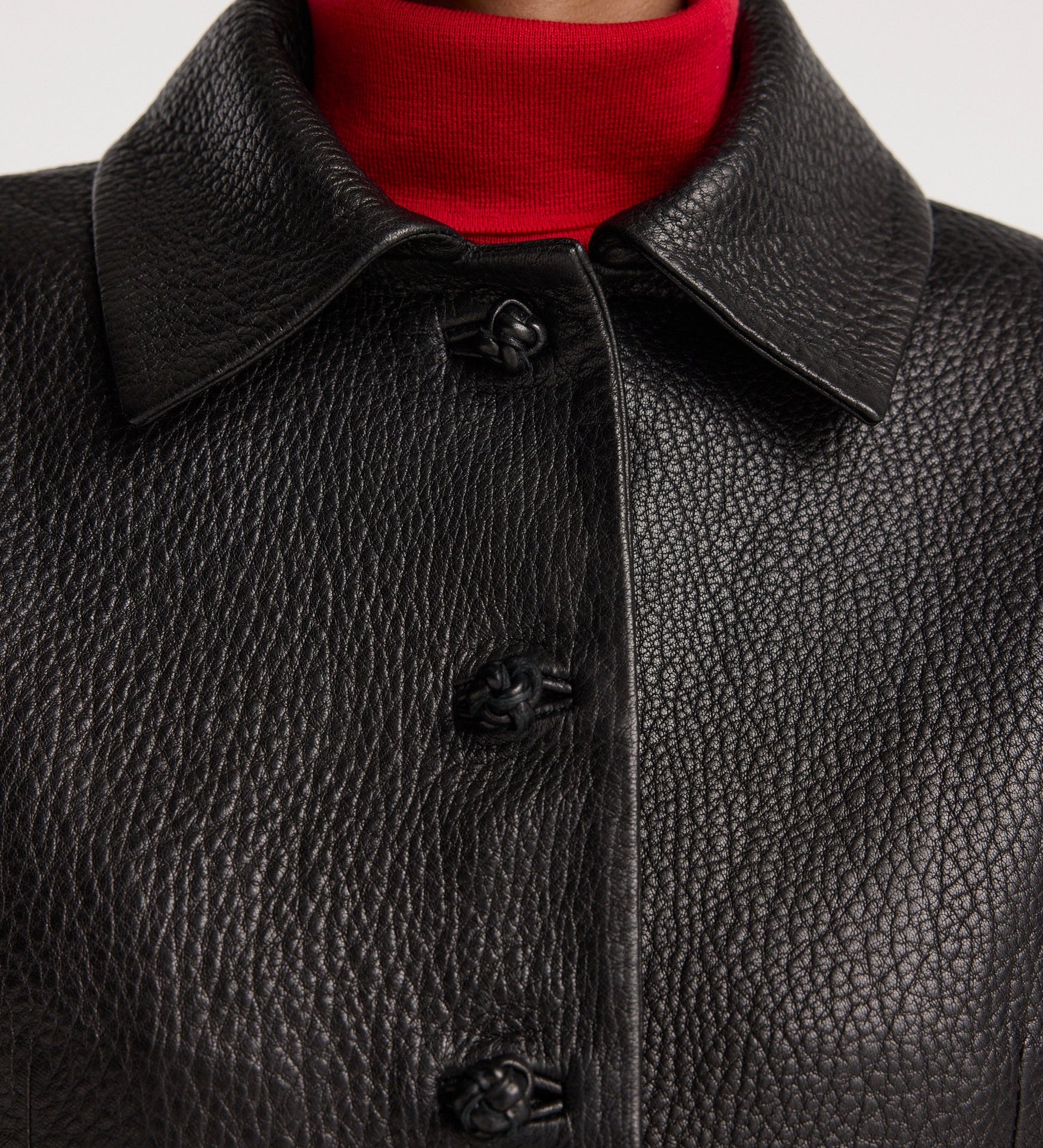 ROHE - Rounded grain leather cropped jacket | black