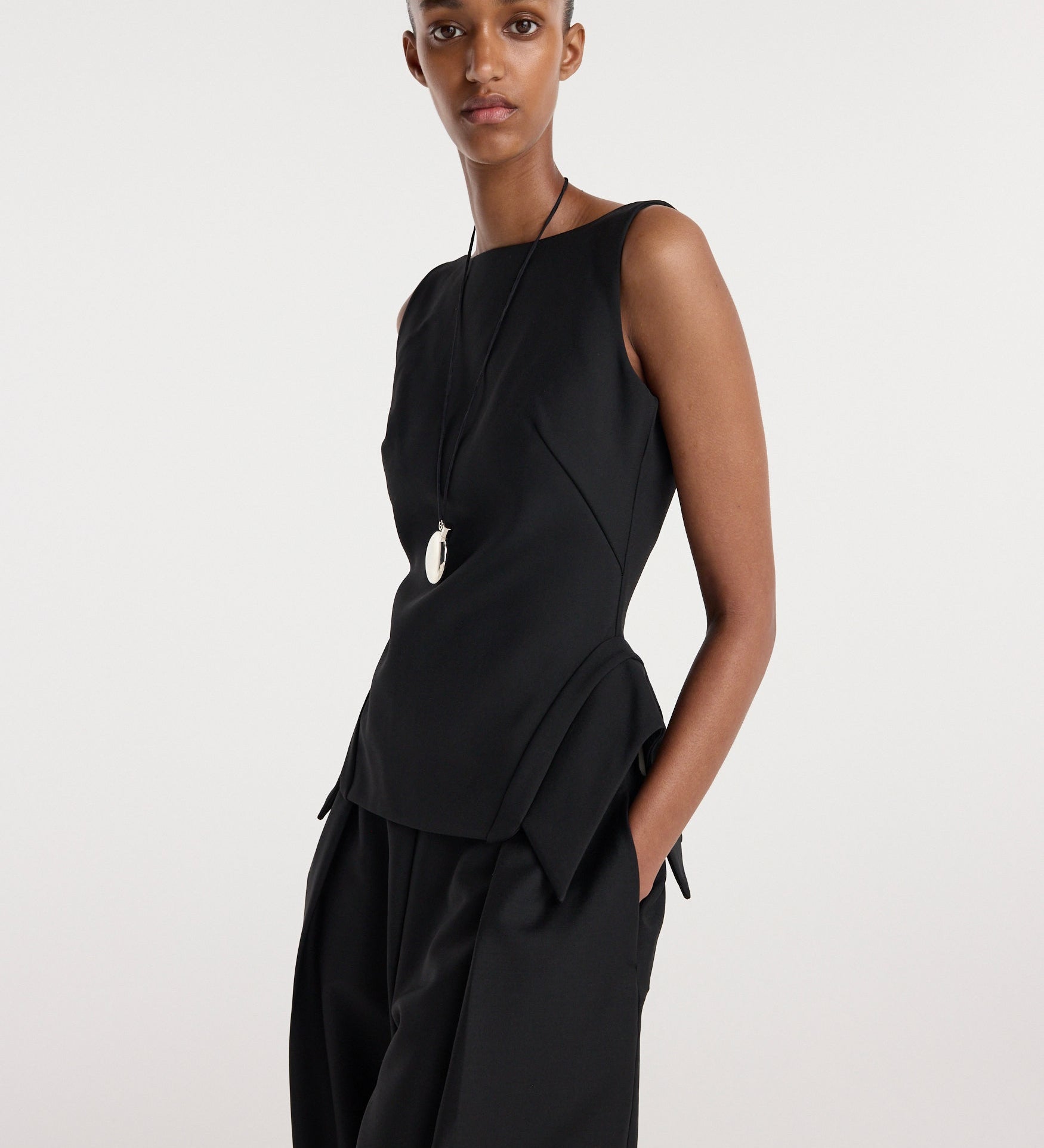 ROHE - Deconstructed collar top | black