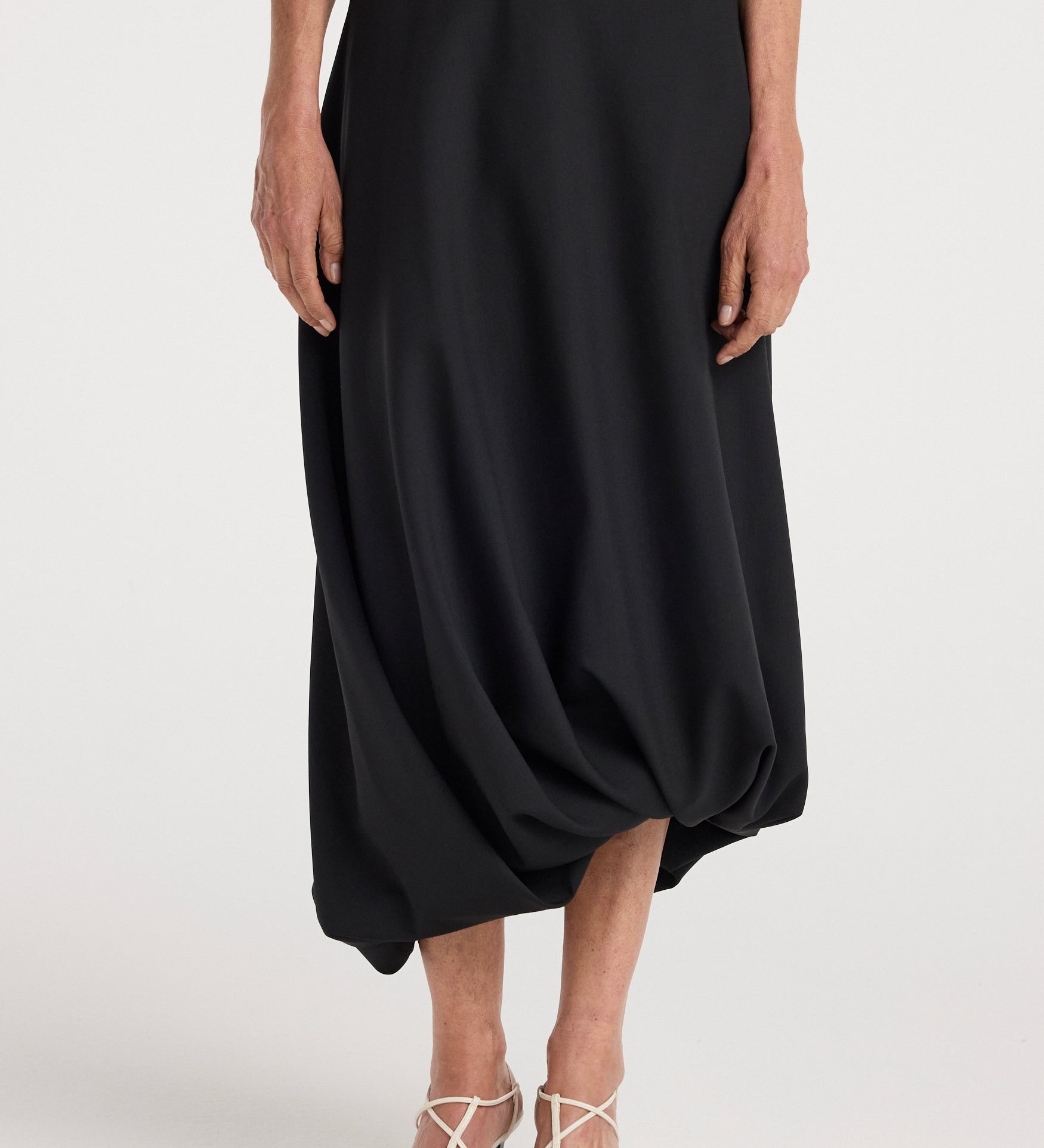 ROHE - Twisted skirt | black