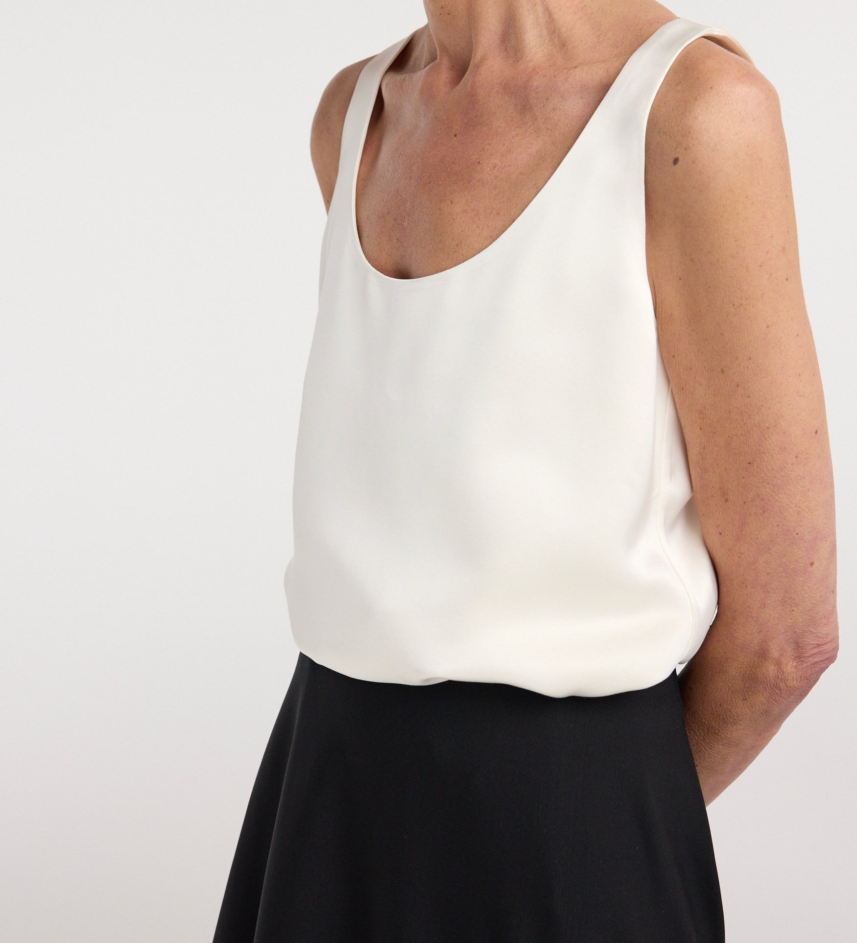 ROHE - Satin scoop - neck top | ivory