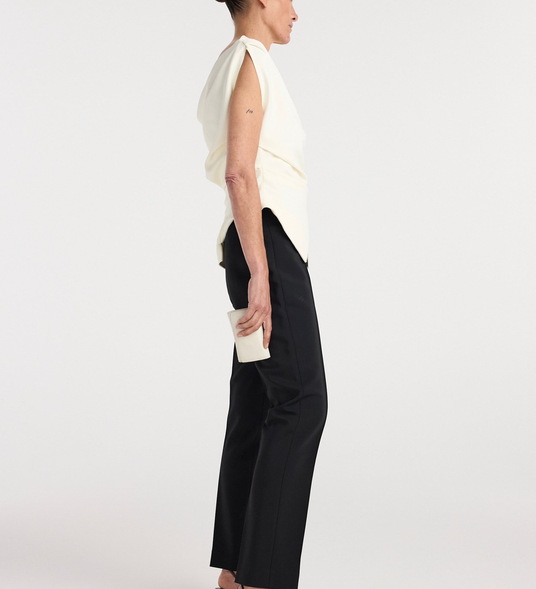 ROHE - Off shoulder lapel top | off white