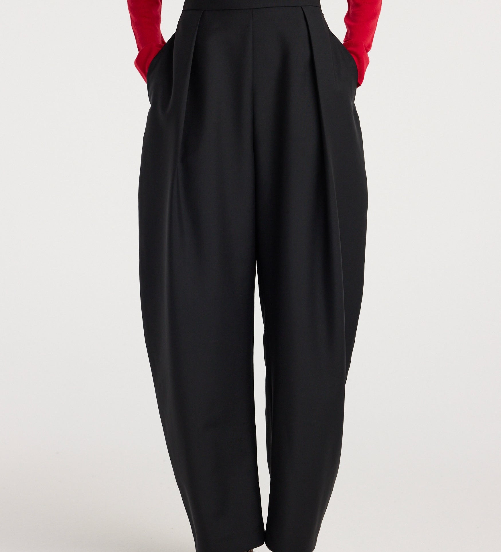 ROHE - Puck - Sculptural tailored trousers | black