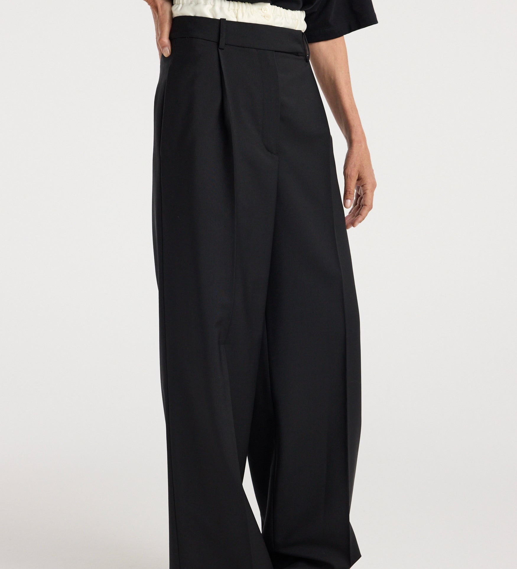 ROHE - Boxer detailed trousers | black