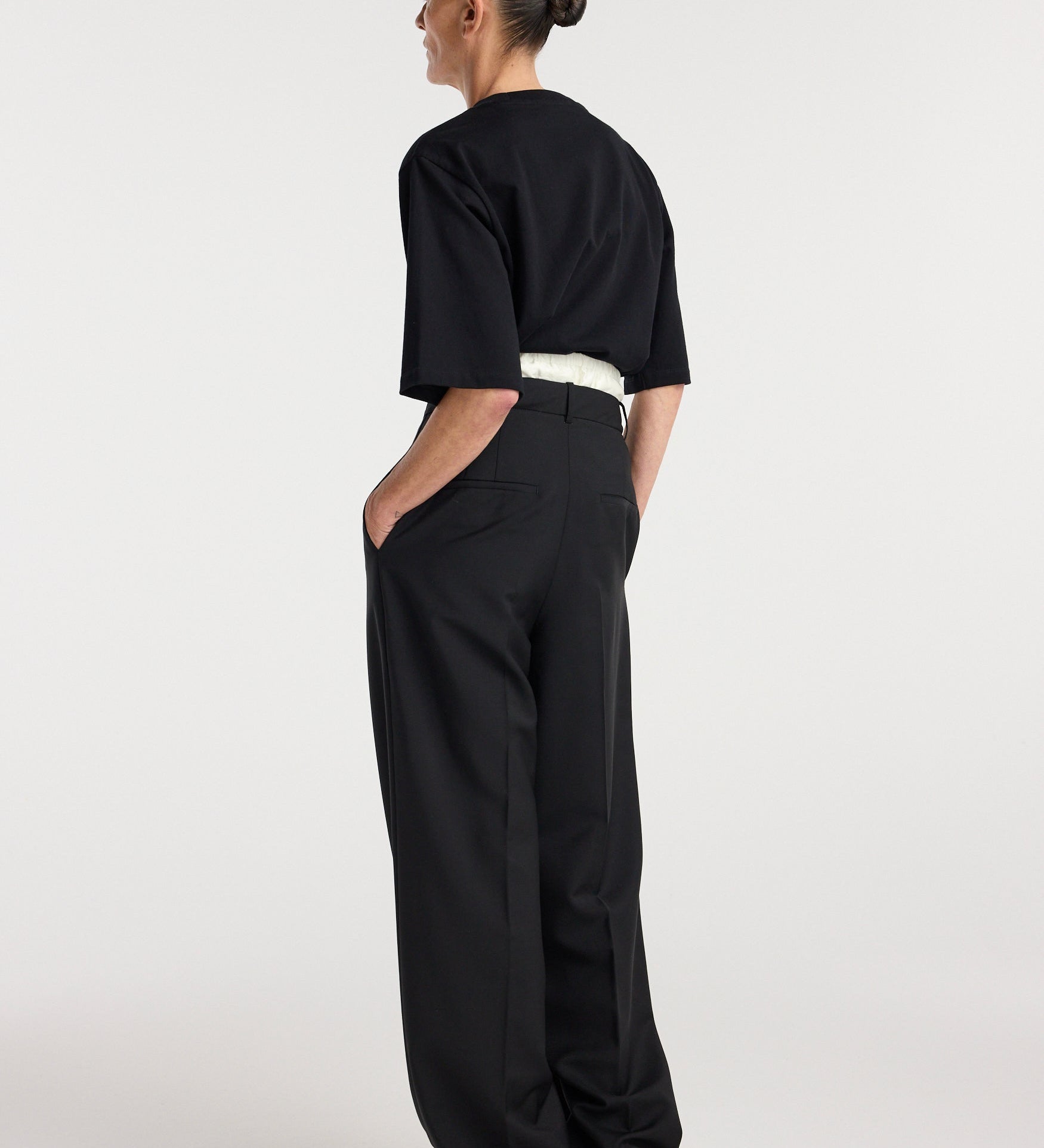 ROHE - Boxer detailed trousers | black