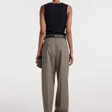 ROHE - Daria - Single pleat tapered trousers | earth slub