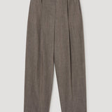 ROHE - Daria - Single pleat tapered trousers | earth slub