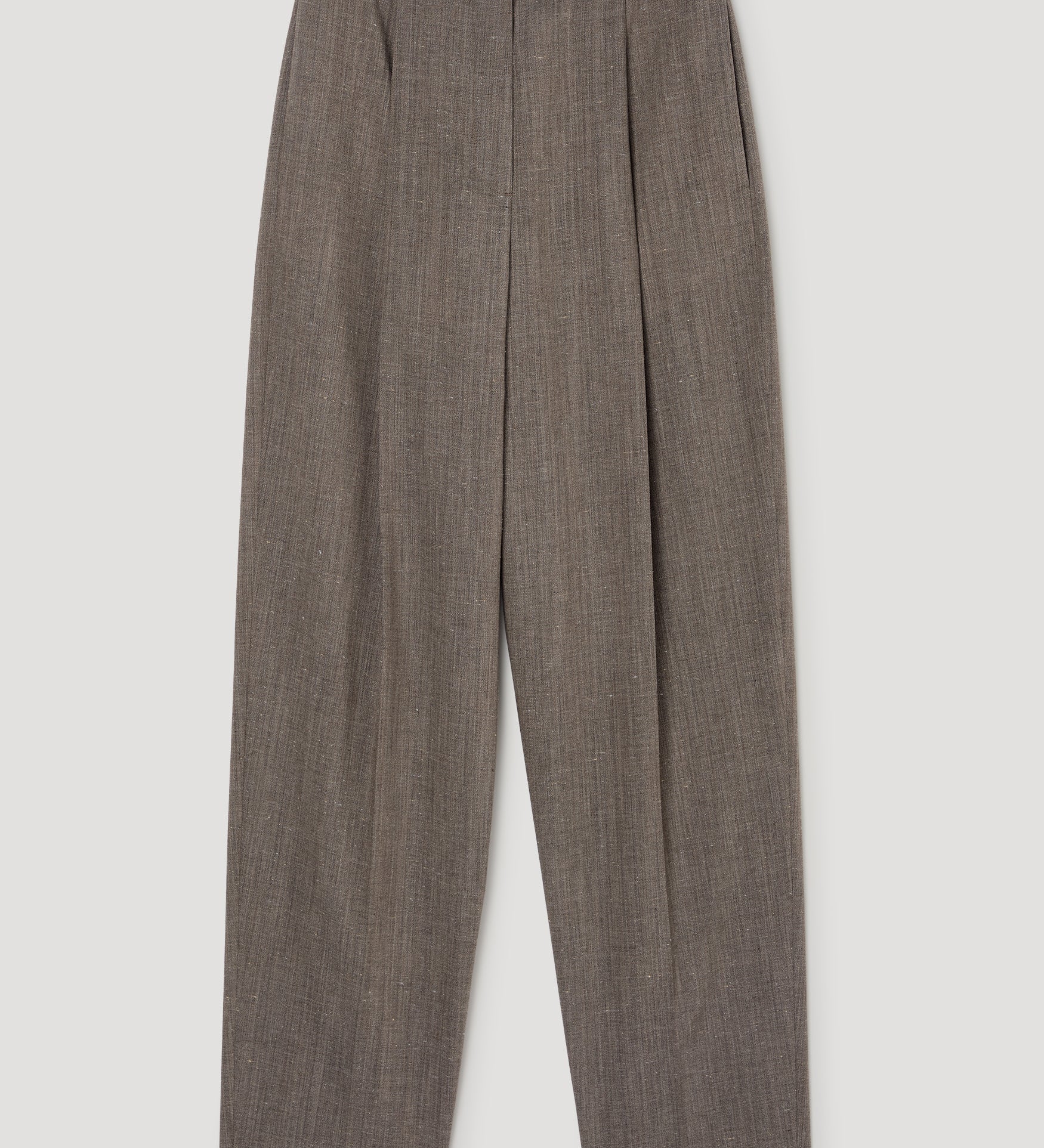 ROHE - Daria - Single pleat tapered trousers | earth slub