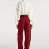 ROHE - Daria - Single pleat tapered trousers | carmine