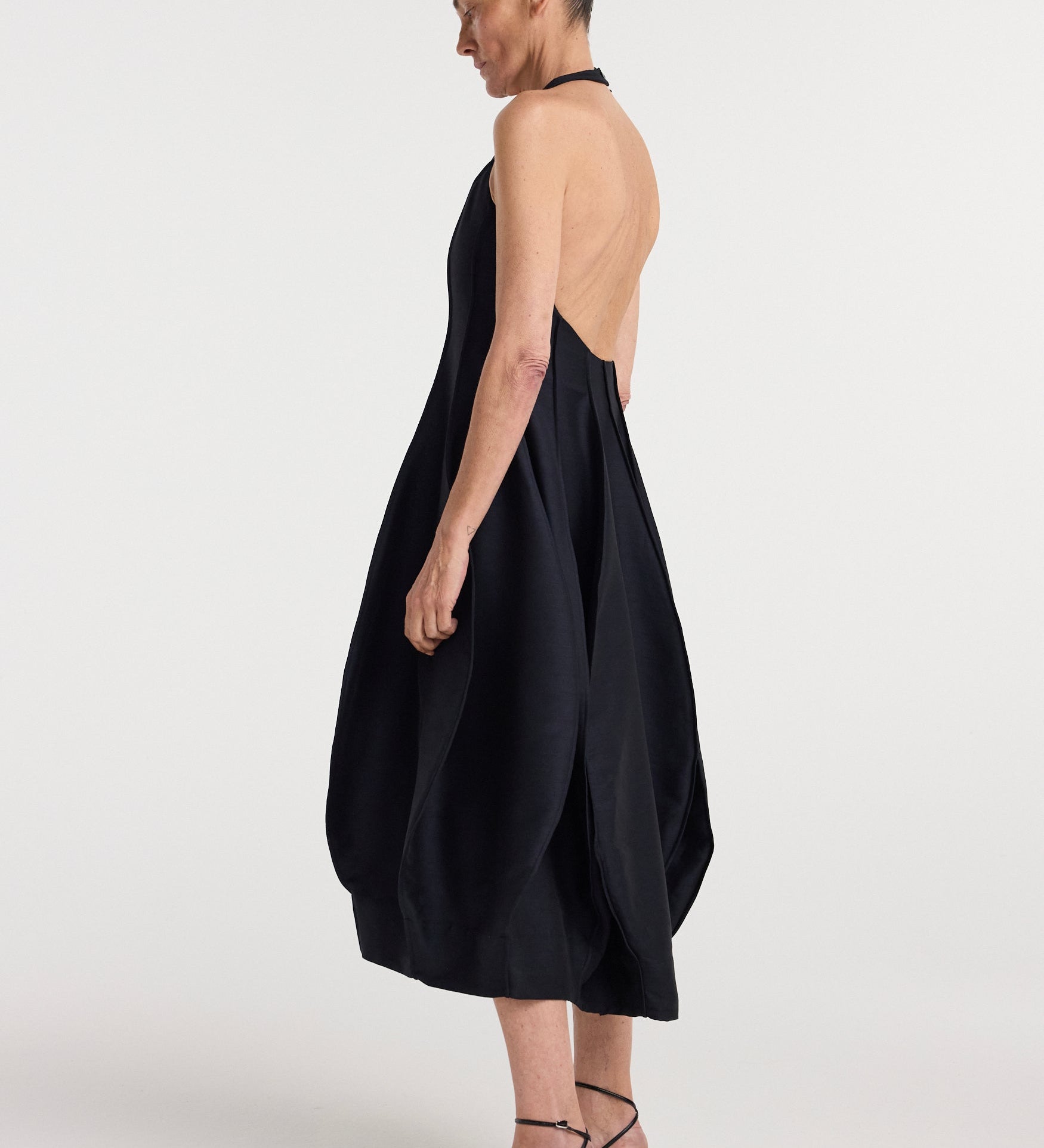 ROHE - Open back tulip dress | night