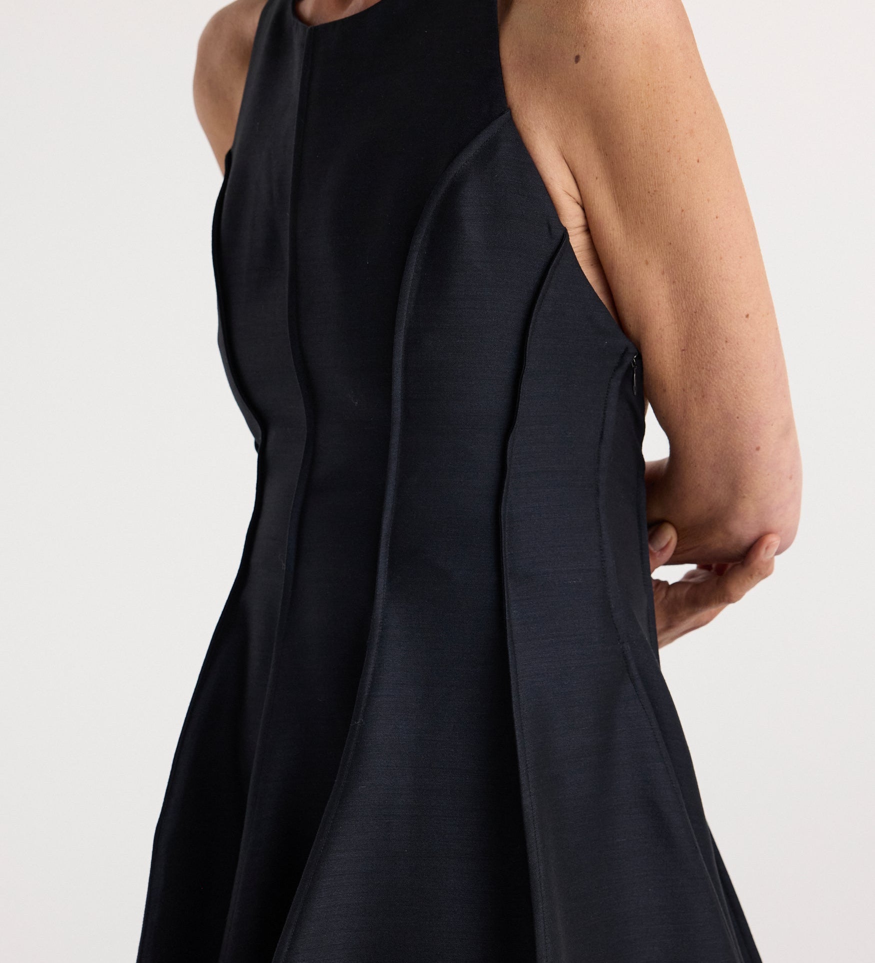 ROHE - Open back tulip dress | night