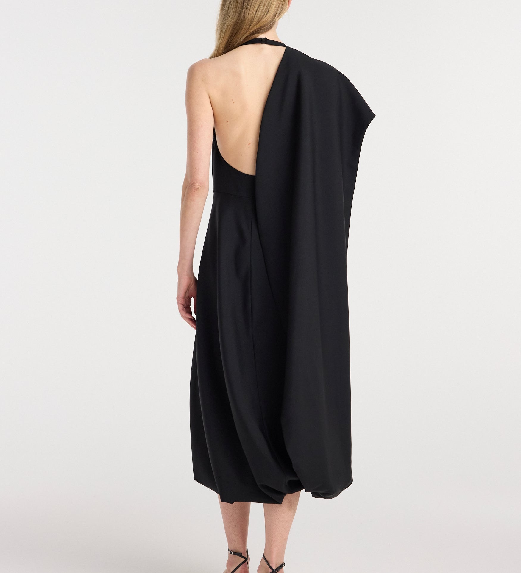 ROHE - Twisted cape dress | black