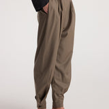 ROHE - Tailored cuff trousers | desert brown
