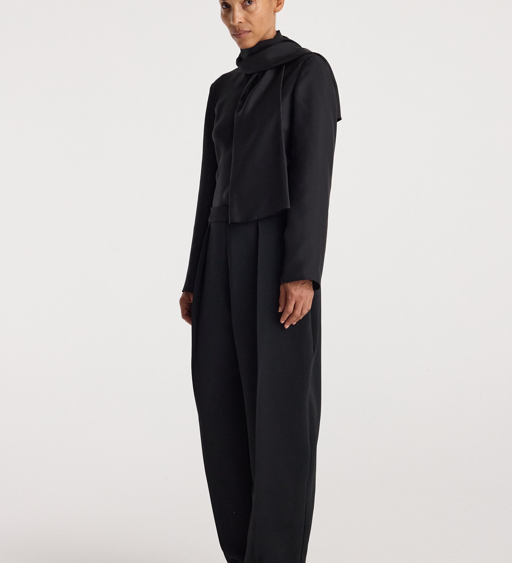 ROHE - Silk foulard top | black