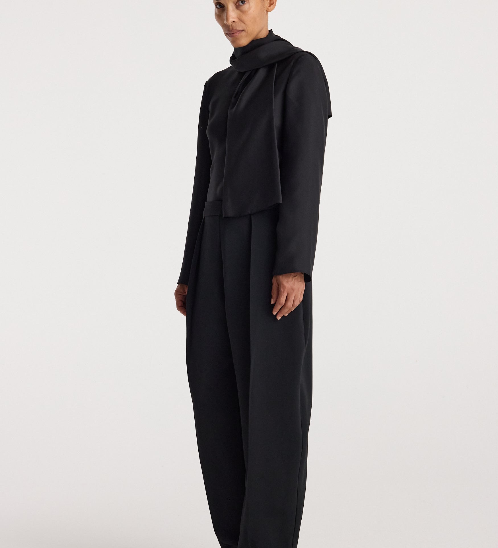 ROHE - Puck - Sculptural tailored trousers | black