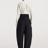 ROHE - Puck - Sculptural cumberband trousers | black