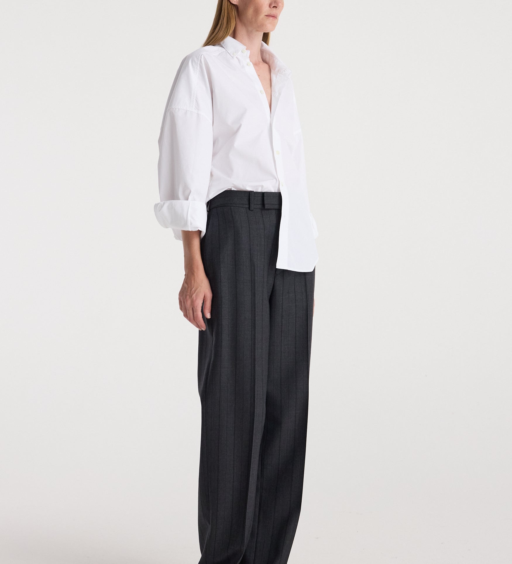 ROHE - Kee - Straight leg tailored trousers | charcoal stripe