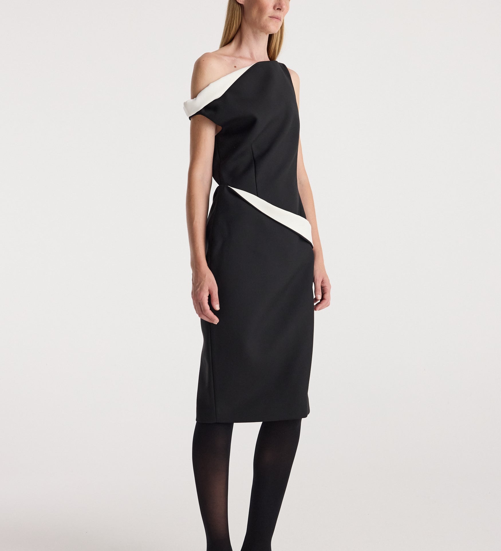 ROHE - Sculptural off - shoulder dress | black