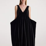 ROHE - Sculptural volume velvet dress | black