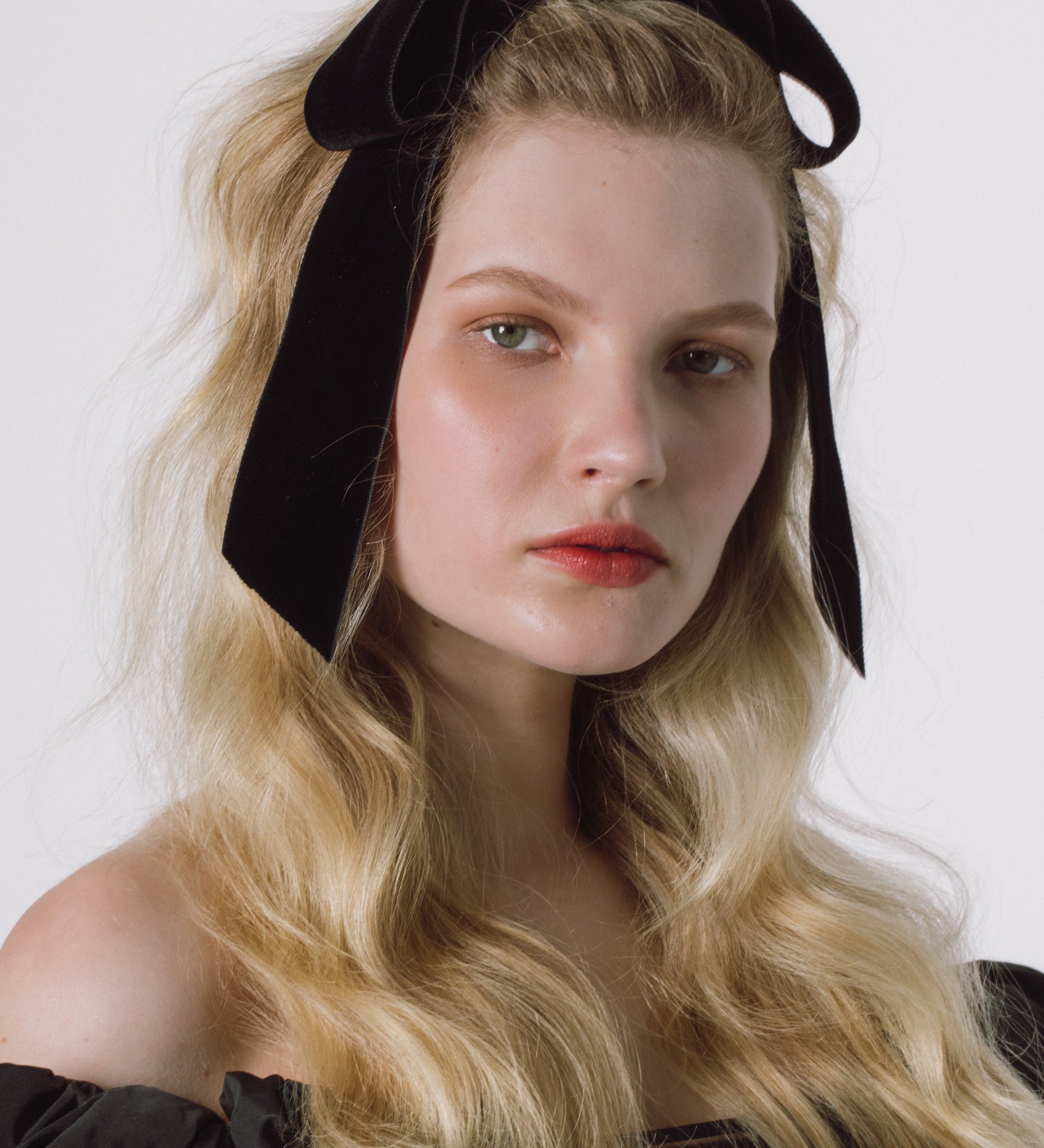 Jennifer Behr - Adley Velvet Bow Barrette