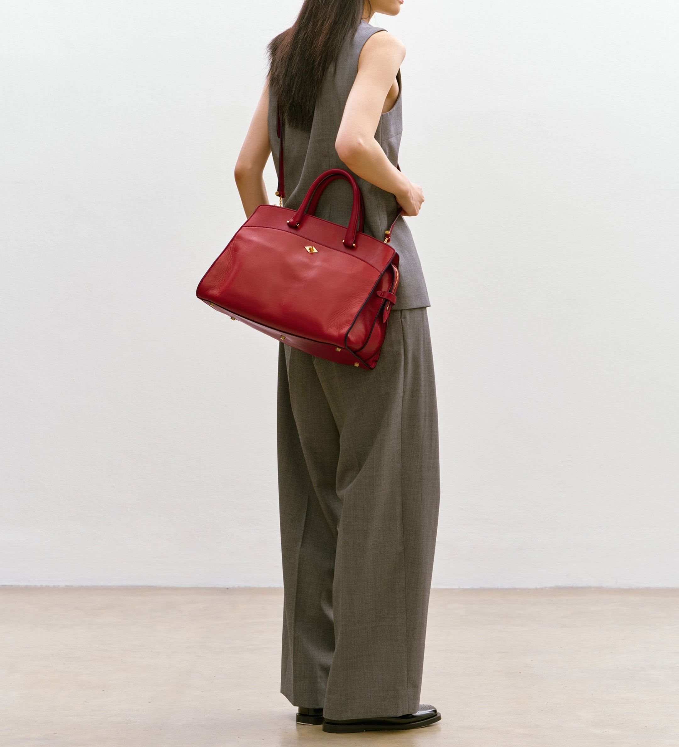 Metier - Private Eye Buttery Nappa Pomodoro