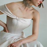 Jennifer Behr - Kristina Earrings -- Crystal