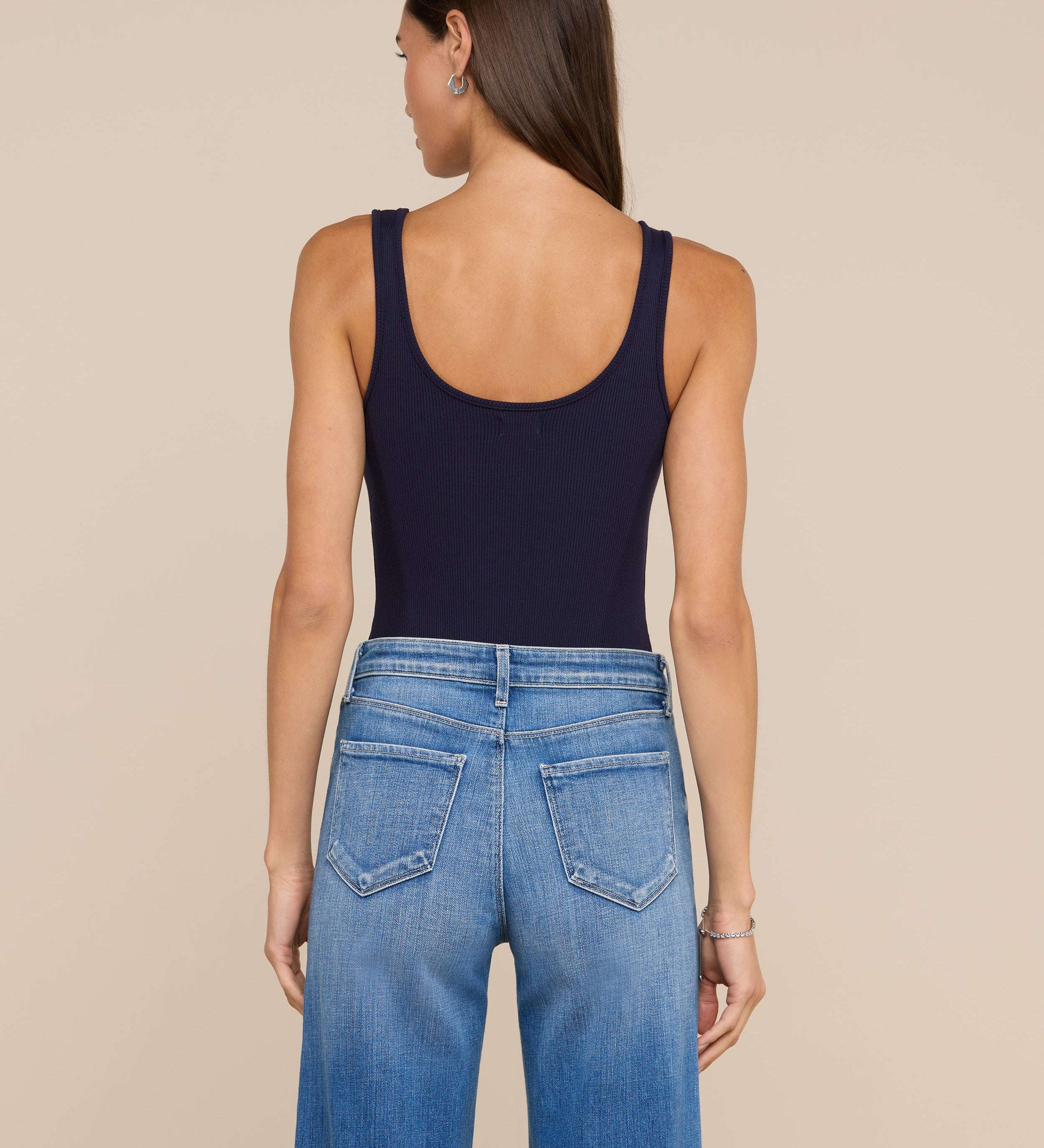 L'AGENCE - Nica Scoopneck Bodysuit