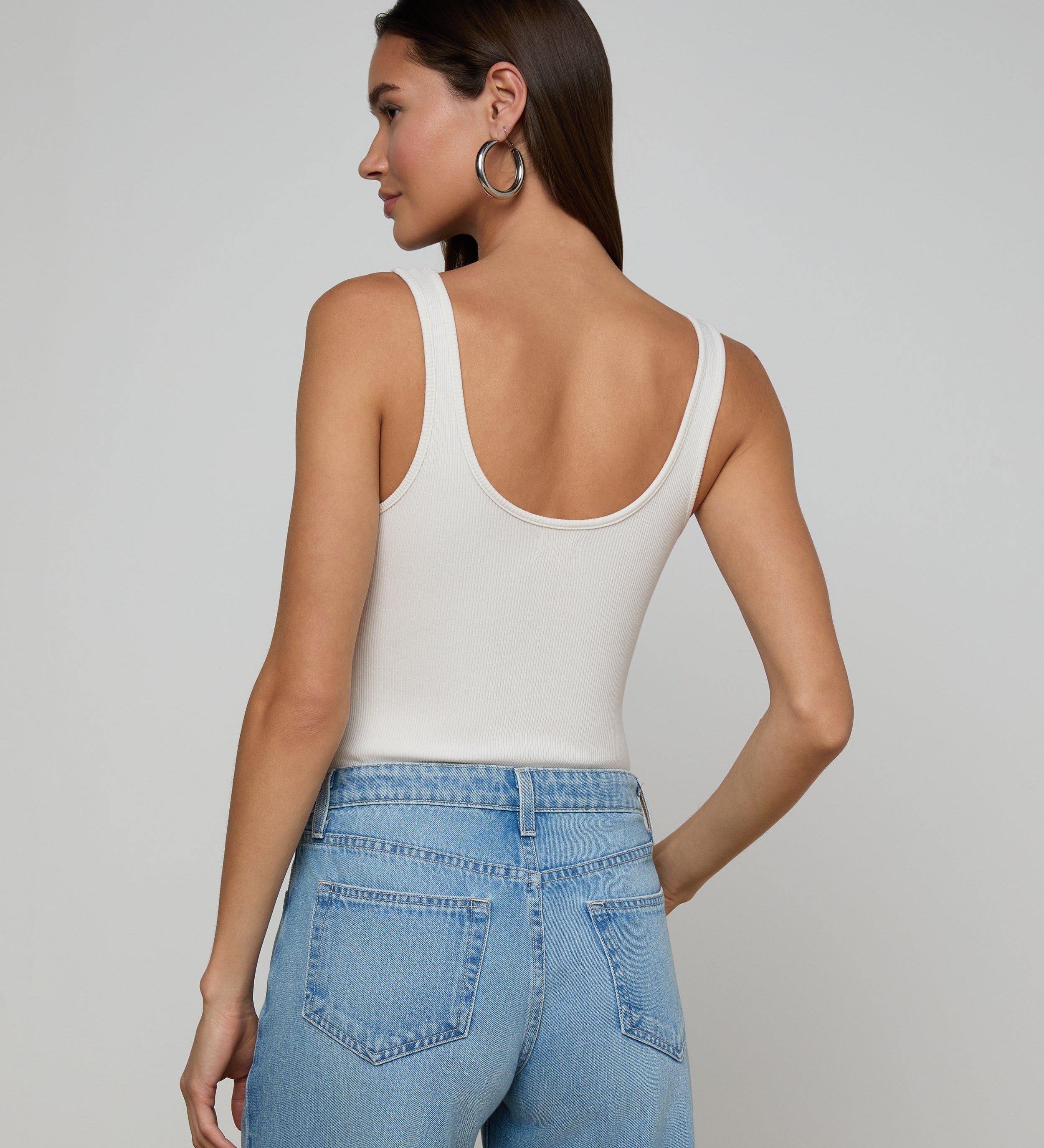 L'AGENCE - Nica Scoopneck Bodysuit