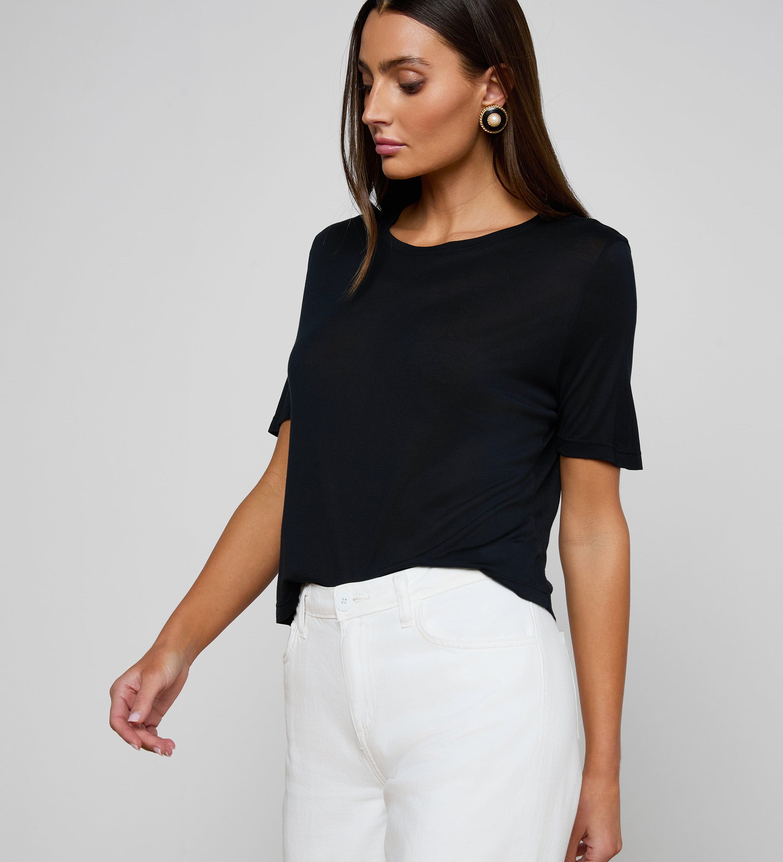 L'AGENCE - Remy Tee