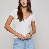 L'AGENCE - Brynlee Scoopneck Tee