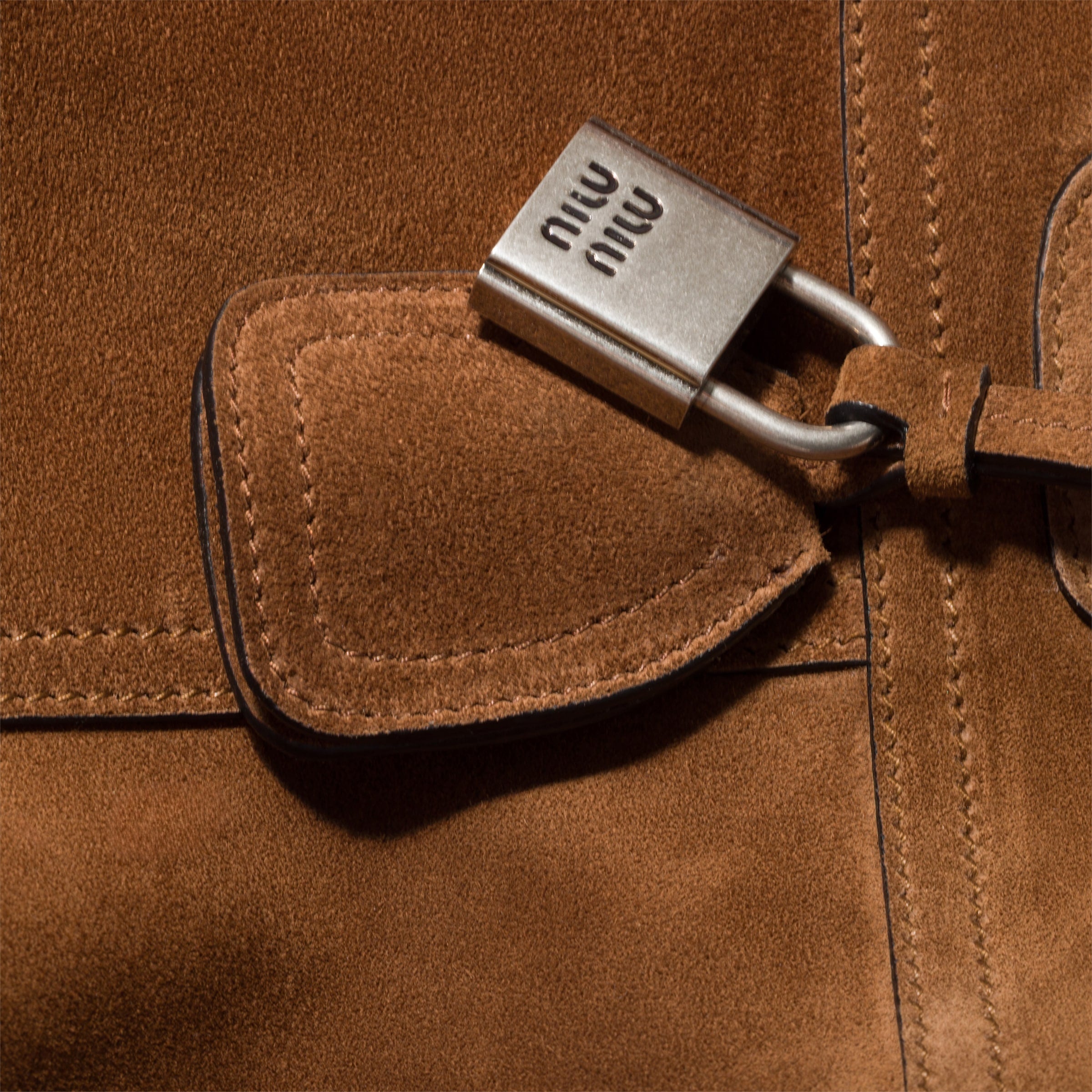 Vivant Suede bag