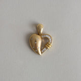 Kinn - Vintage Asymmetrical Heart Pendant